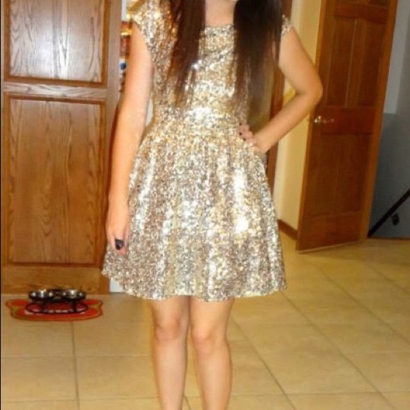 Gold Sequin Dress - Picture 8 of 8